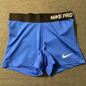 Nike Pro Women's Mid-Rise 3" Training Shorts
